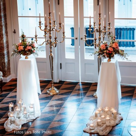 Großer Boden-Kerzenleuchter "Gold"